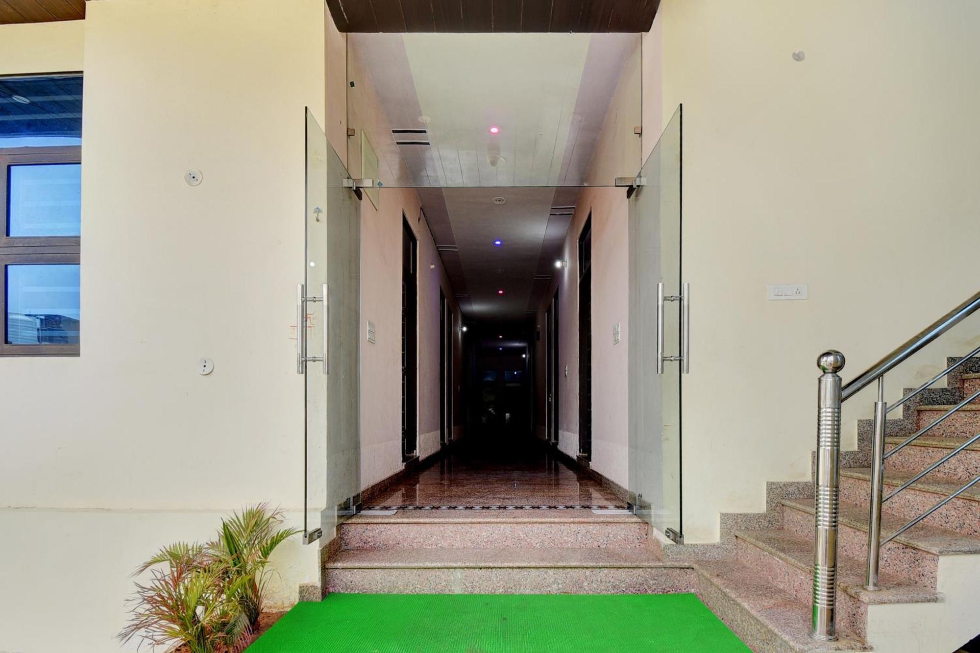 Hotel O Sawariya Palace ジャイプール エクステリア 写真